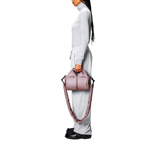RAINS Borsa Nyssa Puffer Duffel Crossbody Mini Colore Rosa Muse