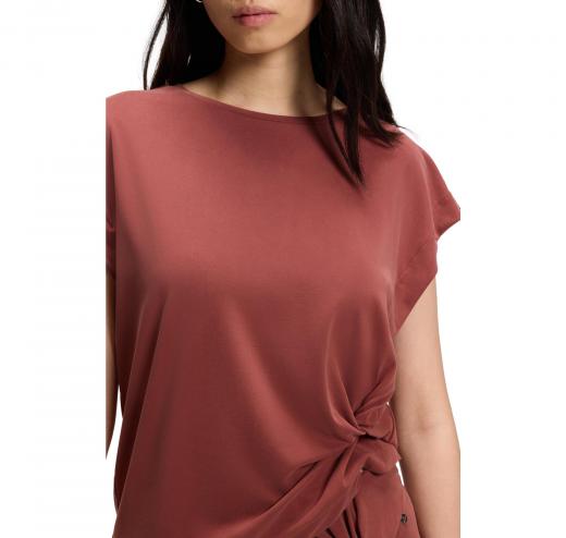 BOSS T Shirt Donna In Jersey Con Dettaglio Twist Laterale C Ebony 50553458 Colore Rosso Mattone