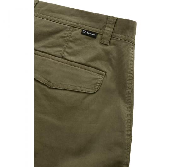 WOOLRICH Pantaloncini Cargo CFWOSH0029MRUT2559 Colore Green
