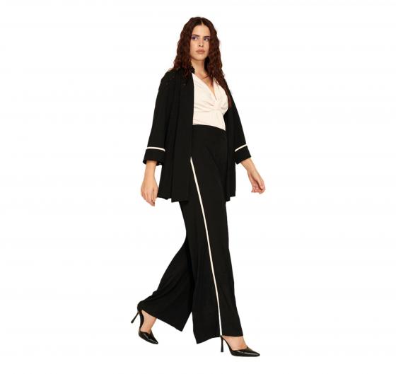 LISA KOTT Pantalone Donna Con Banda Laterale Regular Fit Curvy Style LK8731 Colore Nero