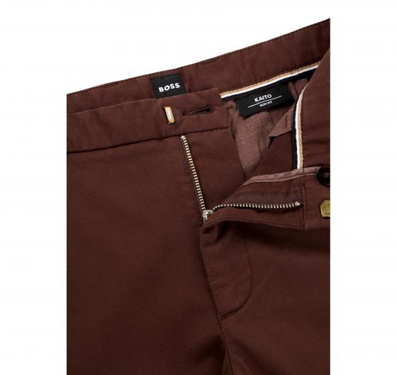BOSS Pantalone Uomo Chino Slim Fit In Gabardine Di Cotone Elasticizzato Modello Kaito1 50487966 Colore Marrone Scuro
